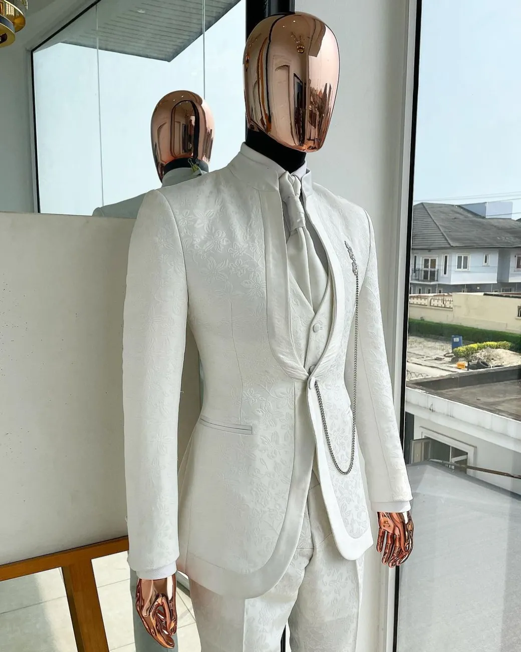 A Reloaded “Pope” Monochrome Ivory White Single Button Bishop Neck Suit
