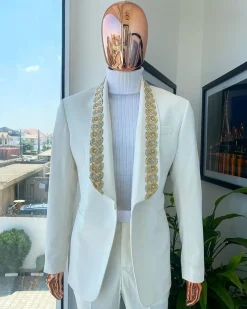 A Reloaded “Vegas” Monochrome Ivory White Shawl Lapel Suit