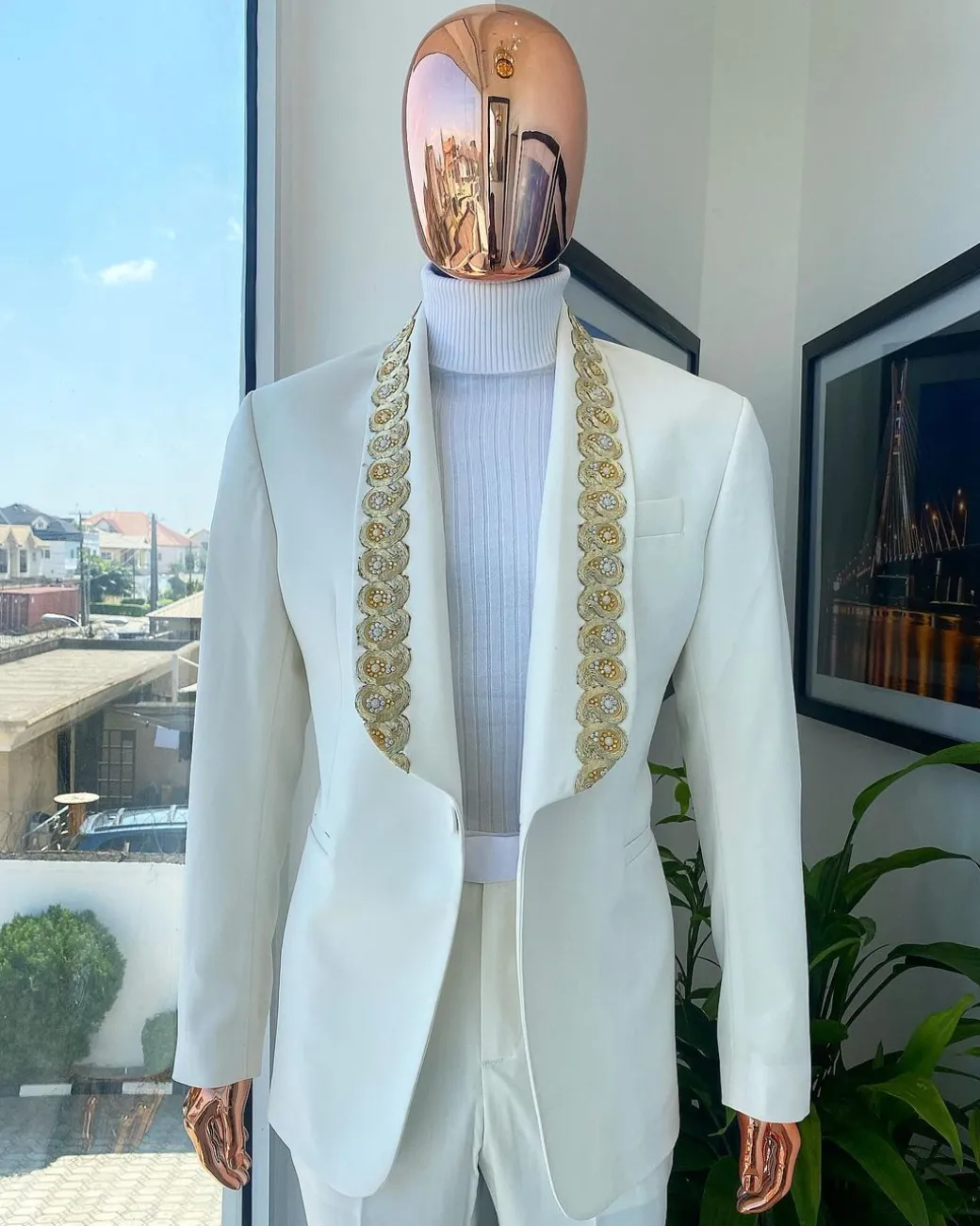A Reloaded “Vegas” Monochrome Ivory White Shawl Lapel Suit
