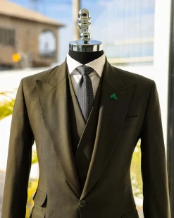 A Seaweed Green, Knitted, Peak Lapel, Jorgecarli Suit