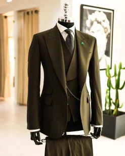 A Seaweed Green, Knitted, Peak Lapel, Jorgecarli Suit