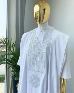 A Snow White dotted round and straight line embroidery agbada