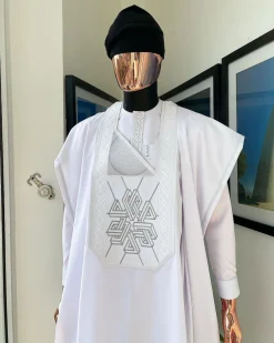 A Snow White precision cloud and anchor embroidery Agbada