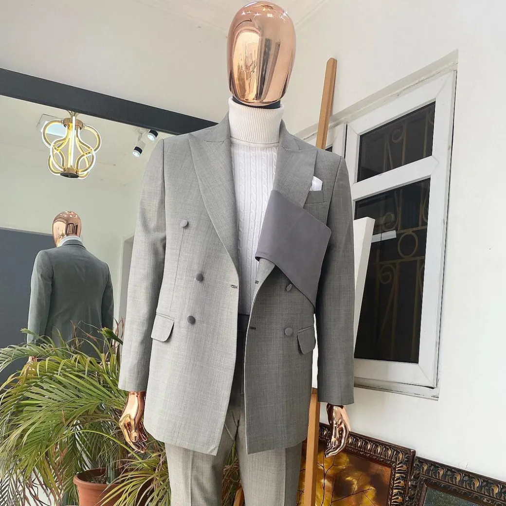 A Space Grey Reloaded “Oranmiyan” Suit