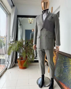 A Space Grey Reloaded “Oranmiyan” Suit