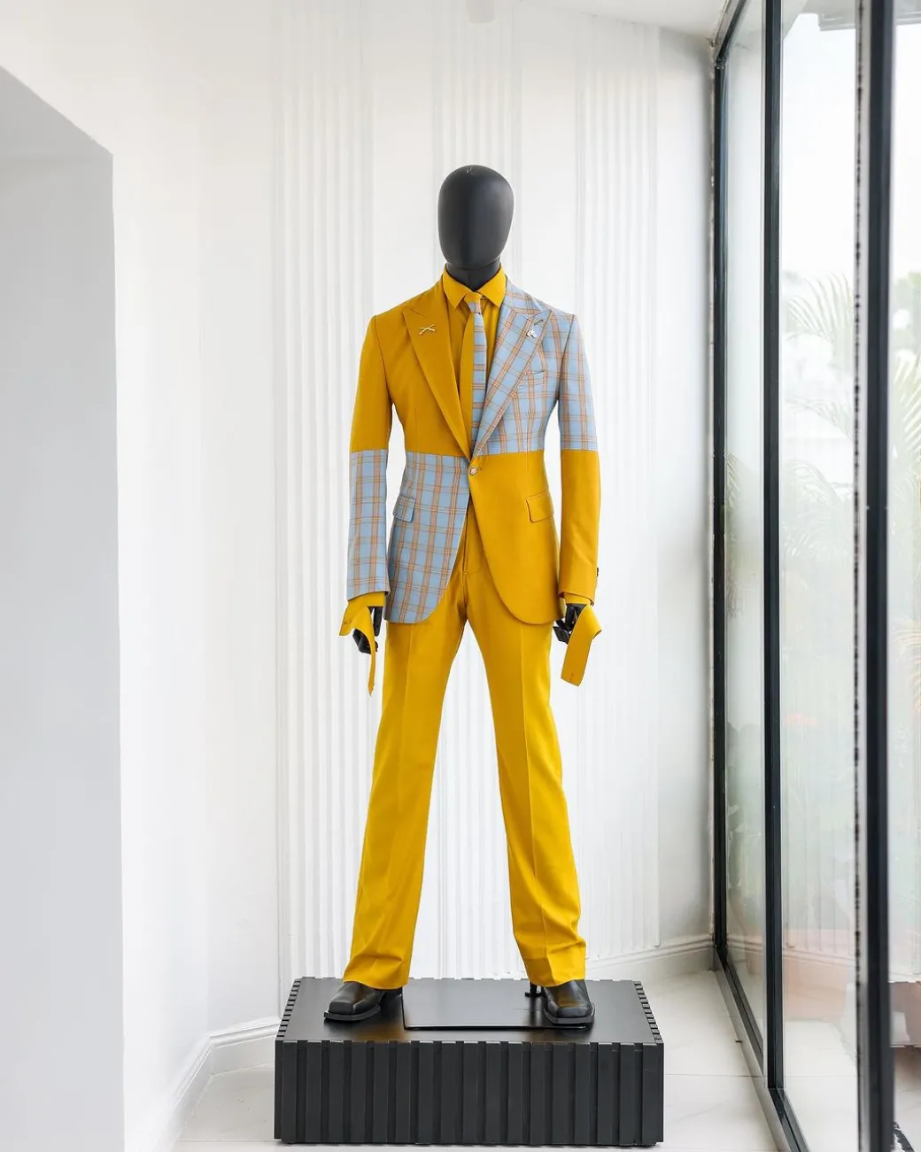 A “Square Shattered” Yellow & Broken Tartan Check In Sapphire Blue Mix Peak Lapel Suit