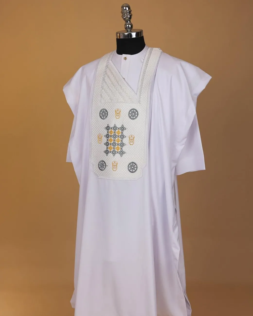 A White, Rings, Merchant Head And Interconnected Star Embroidery Agbada