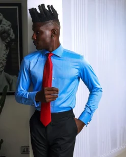 A Zero Pressure, Navy Blue shirt.