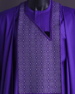 An Aesthetic purple, “Connected circled” embroidery details Agbada.