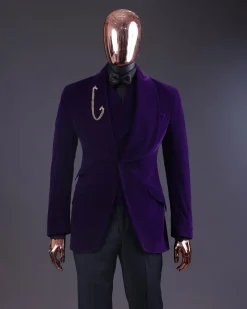 An Egg Plant Purple Velvet Shawl Lapel Tuxedo Suit