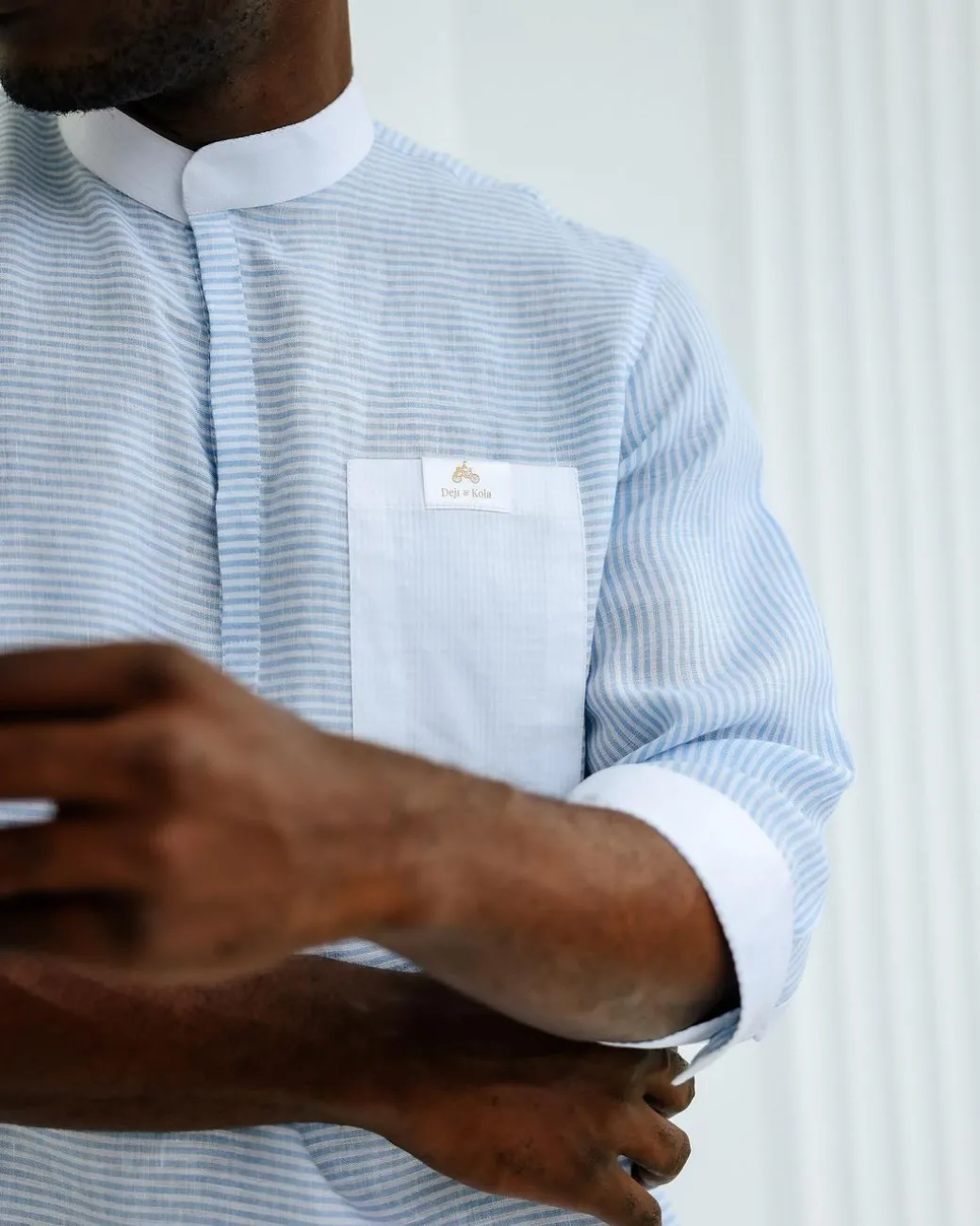 An Egyptian Cotton Linen, front flap, white and blue pencil stripe casual shirt.