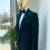 An Emerald Green Shawl Lapel Velvet Tuxedo Suit