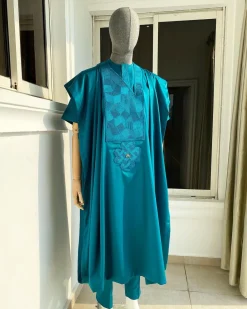 An Emerald Green with a maze line Japanese intersection design African Agbada