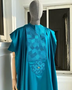 An Emerald Green with a maze line Japanese intersection design African Agbada