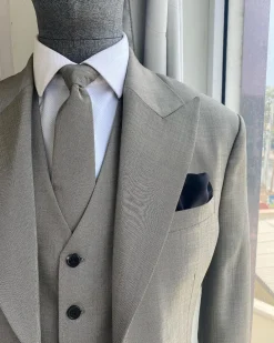 An Irish grey Bespoke reloaded “peaky blinders” Peak lapel suit