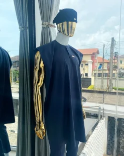 An Irish navy blue dashiki, black beret and pant