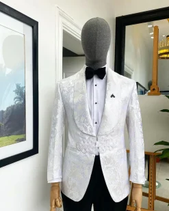 An Ivory White And Silver Shawl Lapel Floral Jacquard Suit