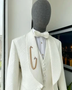 An ivory white, shawl lapel, “maze” line intersection Japanese patterned jacquard suit