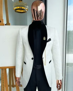 An Ivory white shawl lapel floral jacquard suit.
