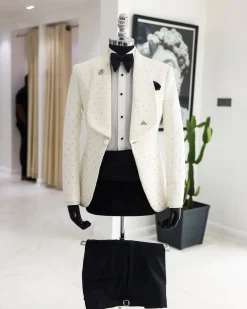 An Ivory White Square Pattern Jacquard, Shawl Lapel Tuxedo Suit