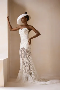 Sweet Heart Neck, Sheer Embellished Lace Tulle Trim Gown/Dress