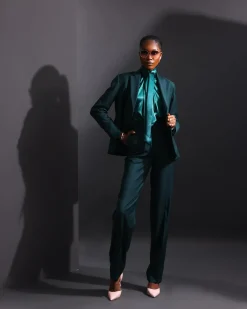 The “AVT6” Suit.