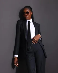 The “AVT5” Suit