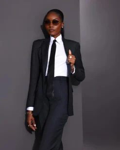 The “AVT5” Suit