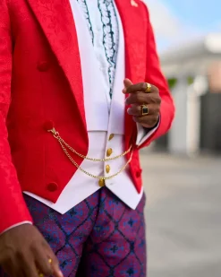 The “Bridgeton” 24 VS 6 Suit.