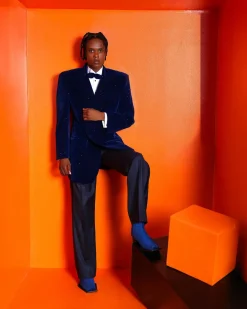 The EWS Suit 6