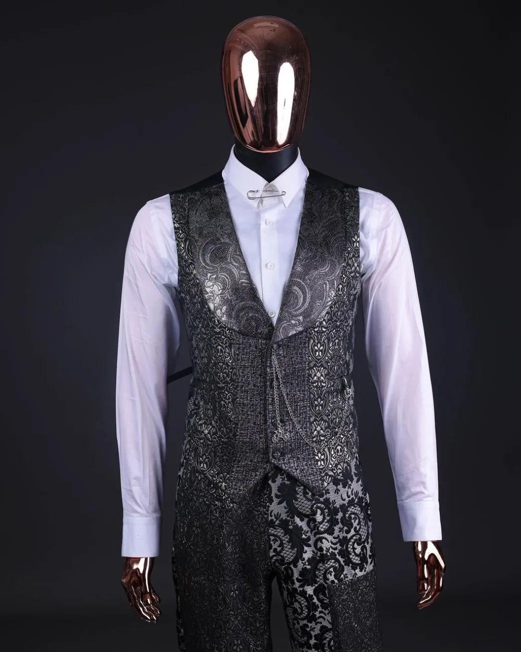 The “Gogo” Limited Edition Gold and Silver Mixed Jacquard Fabric Peak Lapel Metallic Jacquard Suit
