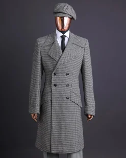The Gravesend 2 Coat vs 1
