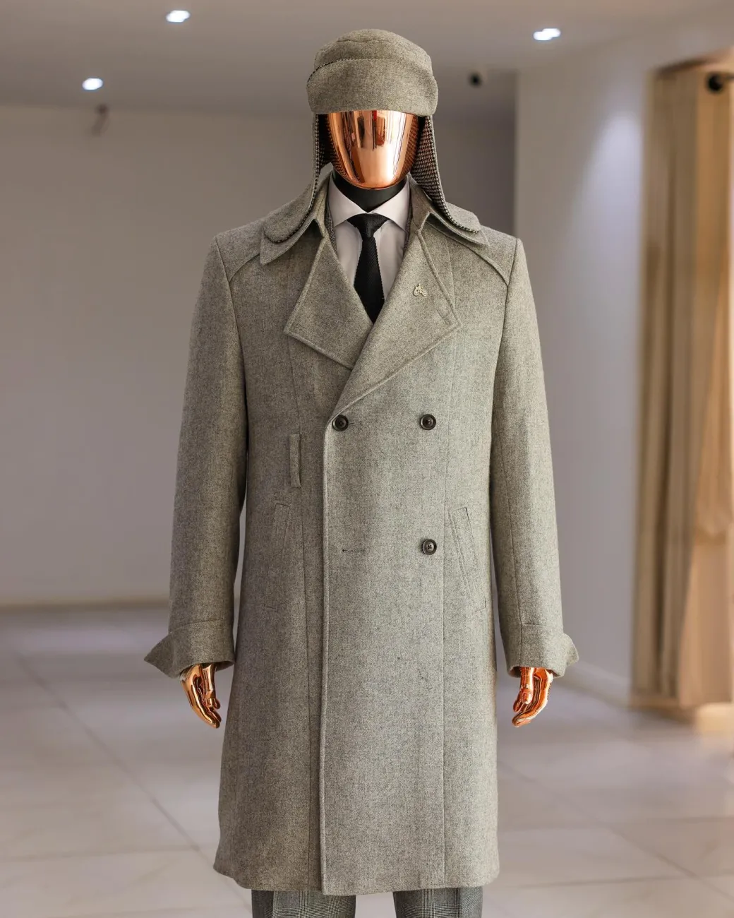 The Gravesend Coat