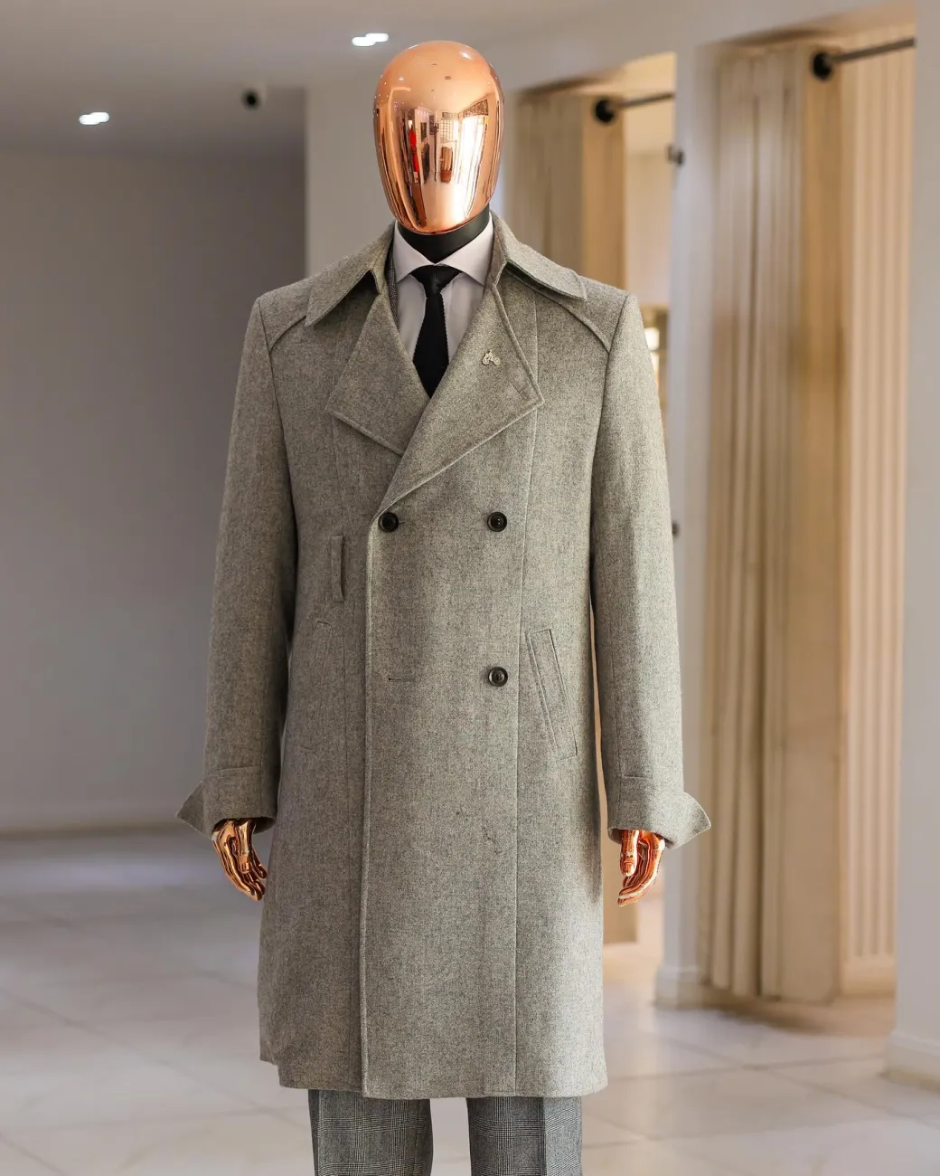 The Gravesend Coat