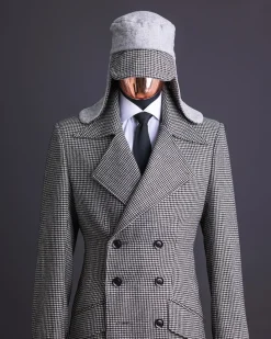 The Gravesend Coat 2 vs 2