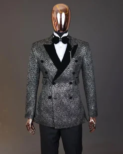 The “Love don’t Cost Shishi ” peak lapel, high pocket tuxedo suit