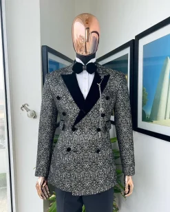 The “Love don’t Cost Shishi ” peak lapel, high pocket tuxedo suit