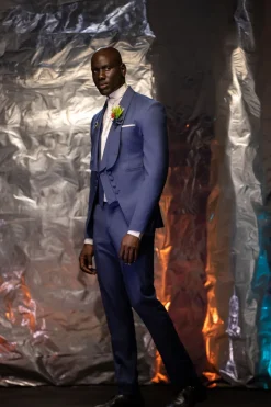 The “Lyttleton” two-pate intersected shawl lapel hand knitted Tuxedo blazer suit