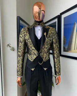 The “Ragnar” Gold and Black Splashed Jacquard Peak Lapel Jointed Tail Suit