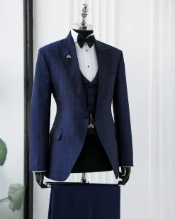 The Unaltered Suit 3