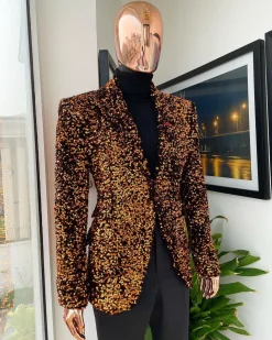 The “Young and Restless” fire orange peak lapel suit
