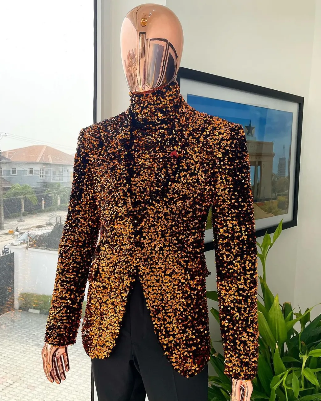 The “Young and Restless” fire orange peak lapel suit